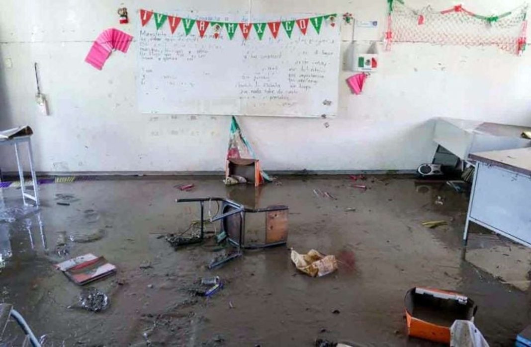 10 escuelas con afectaciones por sismo y fuertes lluvias en la capital poblana